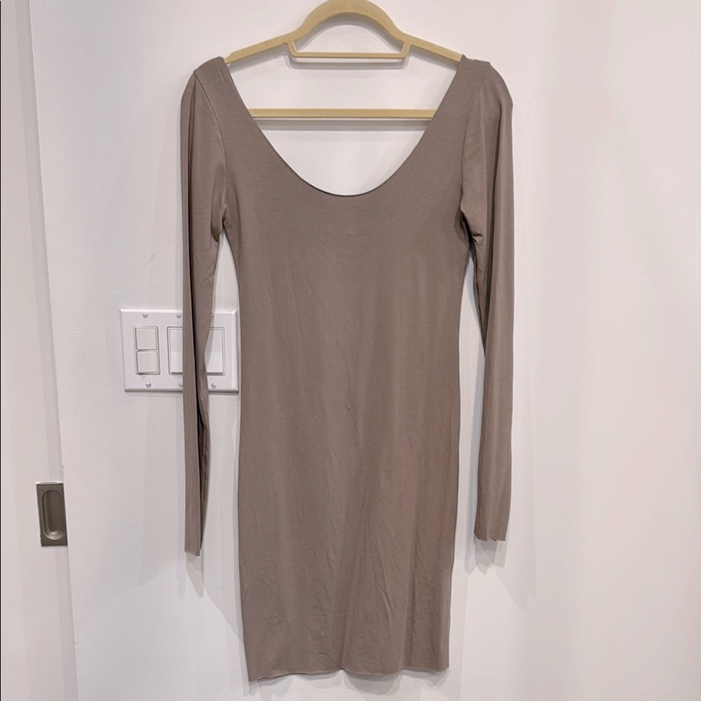 Trois Taupe Long Sleeve Dress
